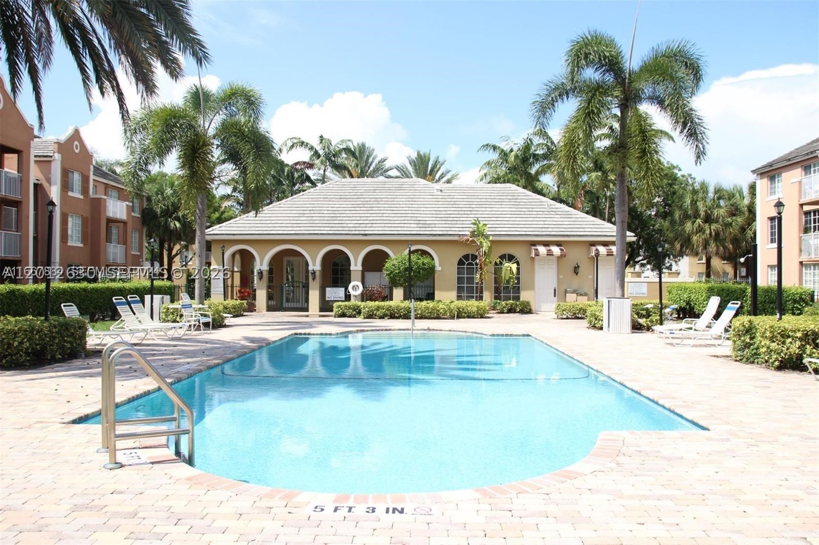 Pembroke Pines photo 1