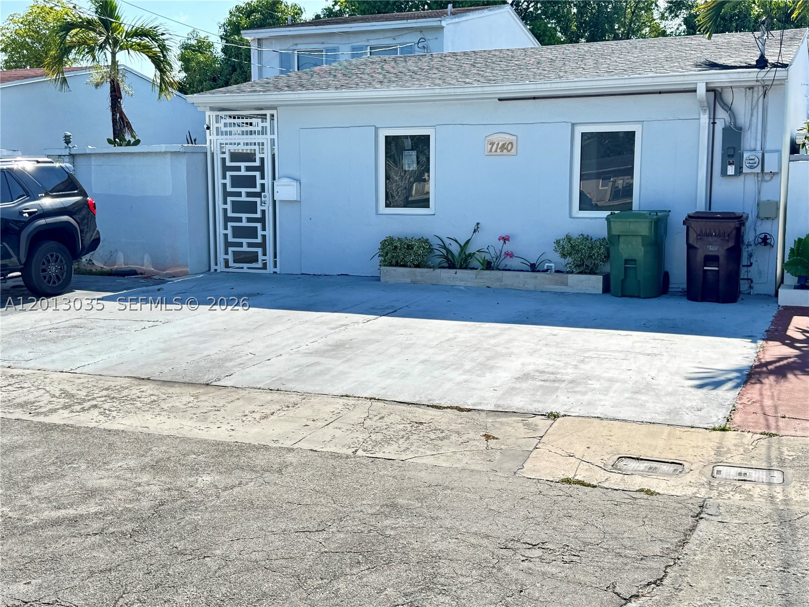 Hialeah photo 2