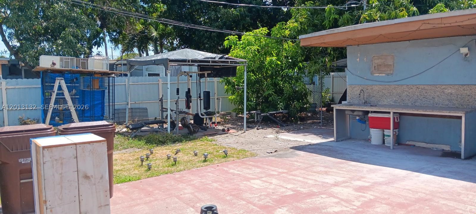Hialeah photo 3
