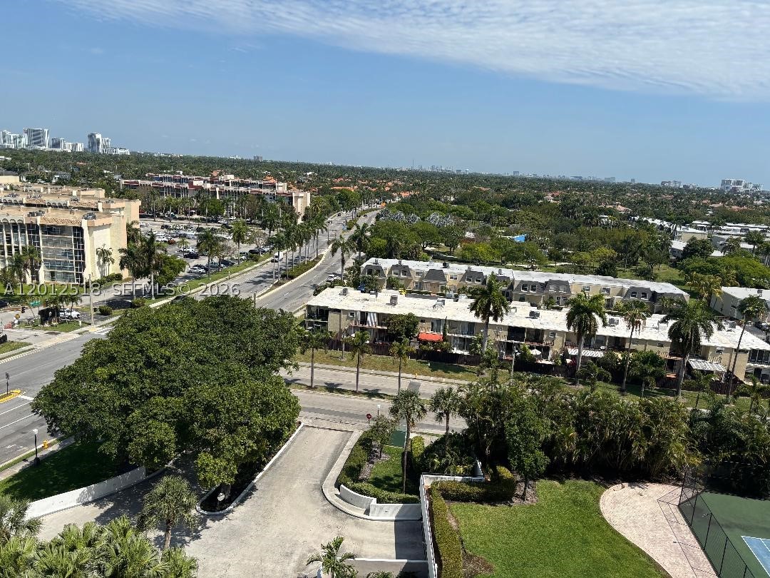 Hallandale Beach photo 3