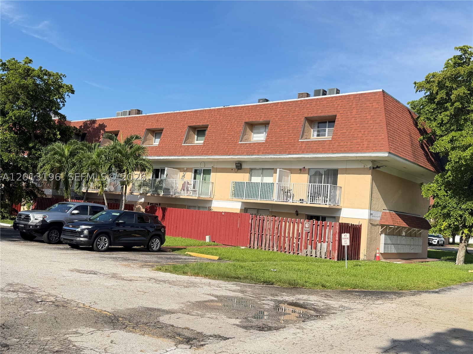 Miami photo 1