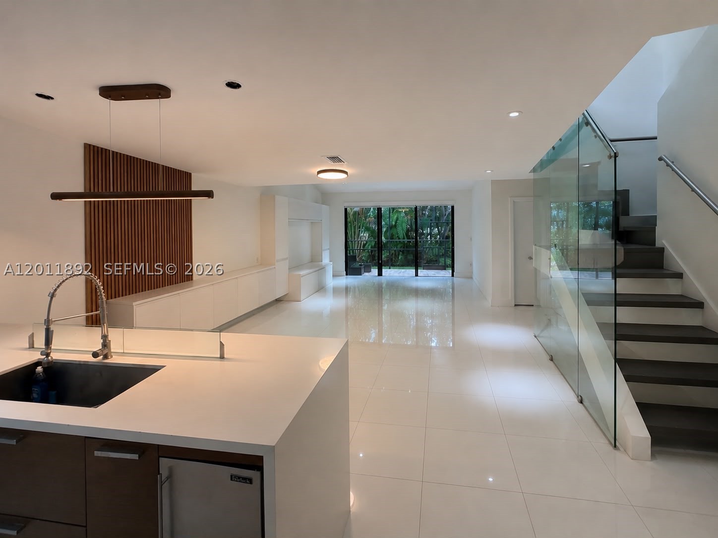 Doral photo 2