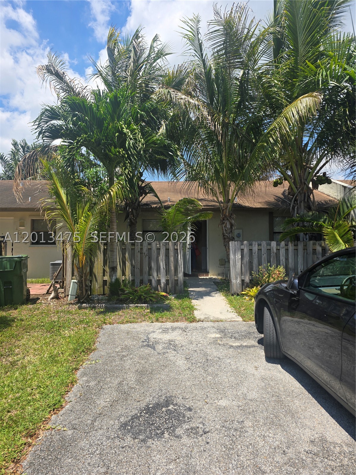 Homestead photo 1