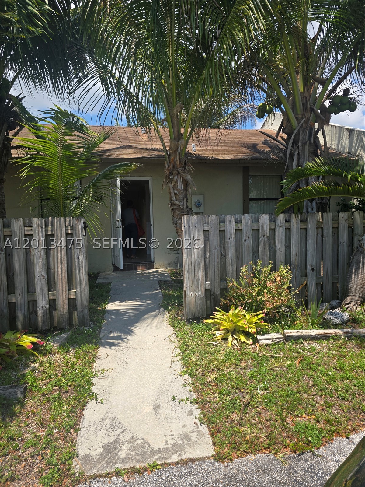 Homestead photo 2
