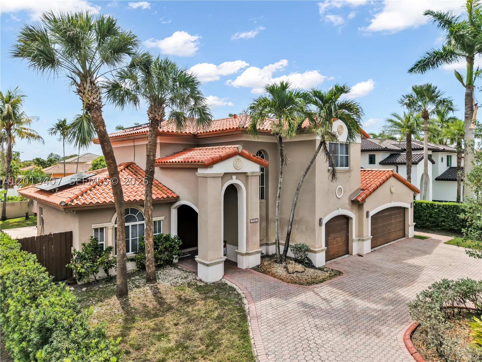 Miami Lakes photo 1