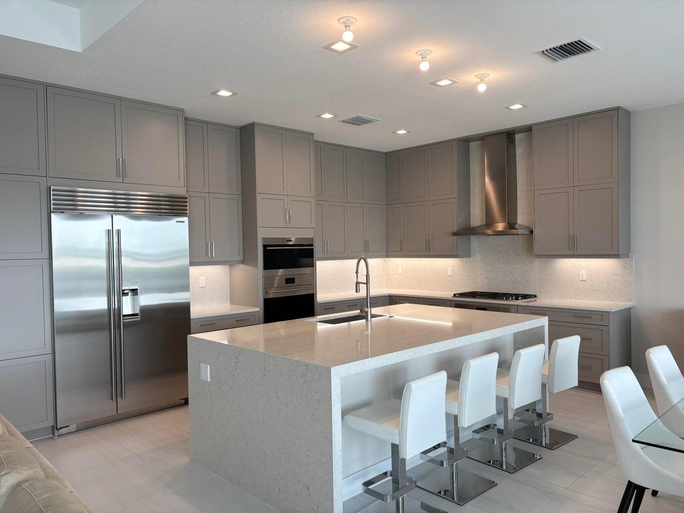 Palm Beach Gardens photo 3