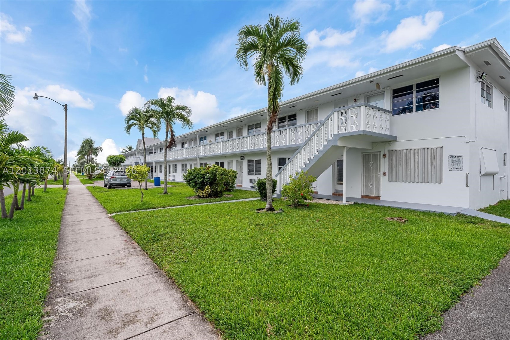 Miami Gardens photo 2