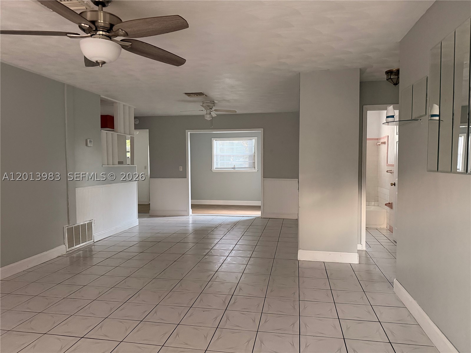 Pembroke Pines photo 4