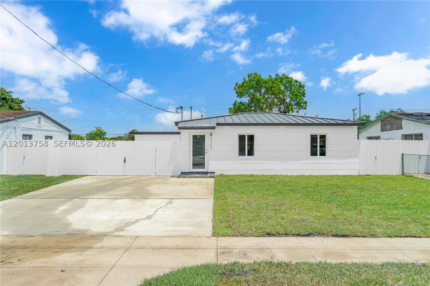 Miami Gardens photo 1