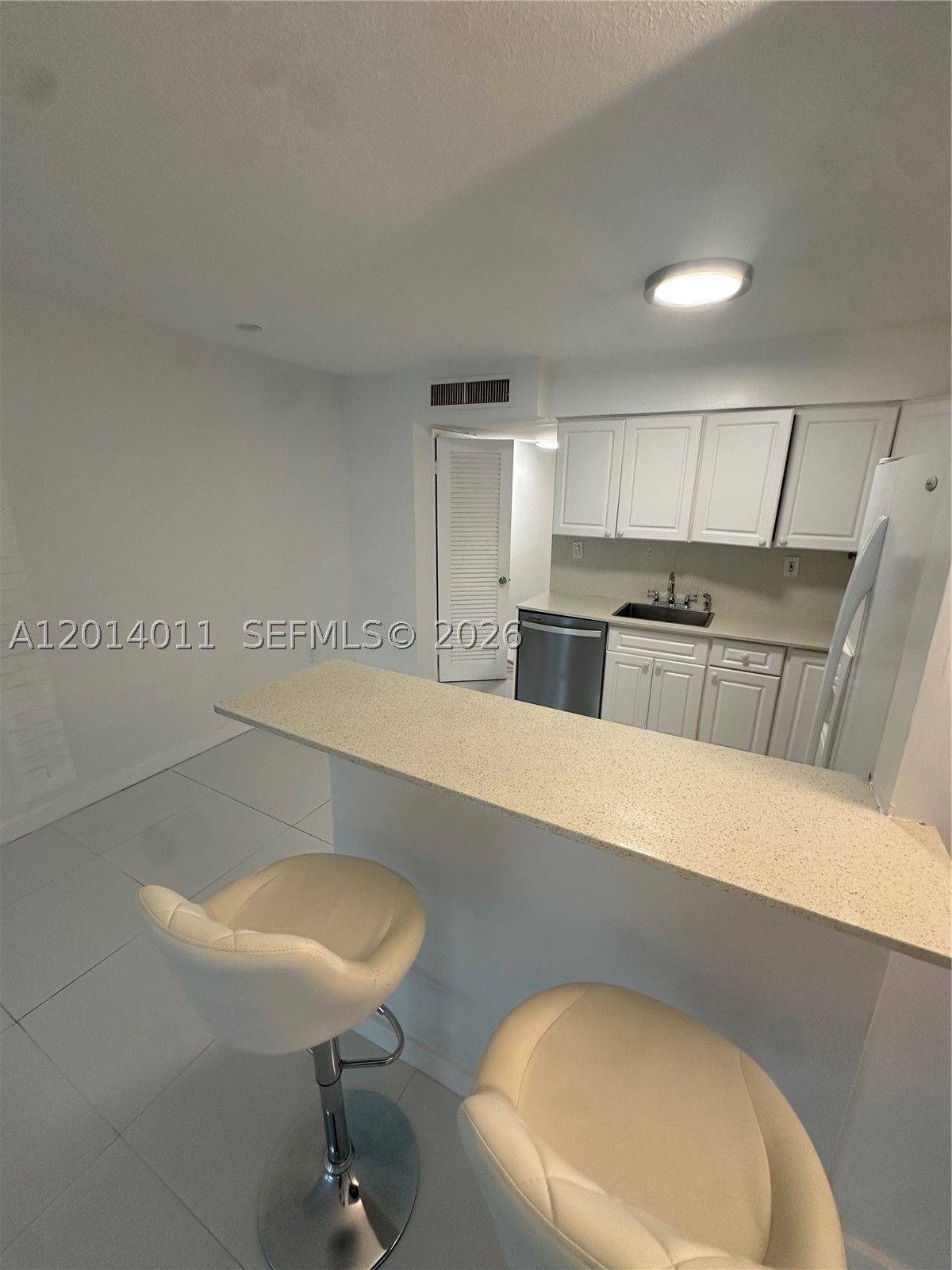 Bay Harbor Islands photo 3