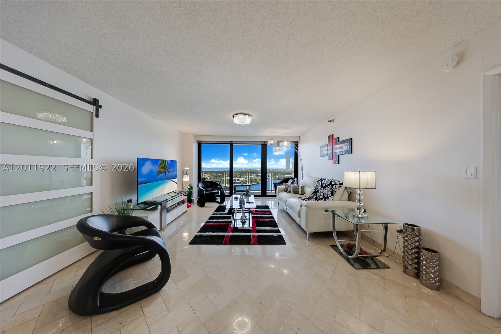Aventura photo 5