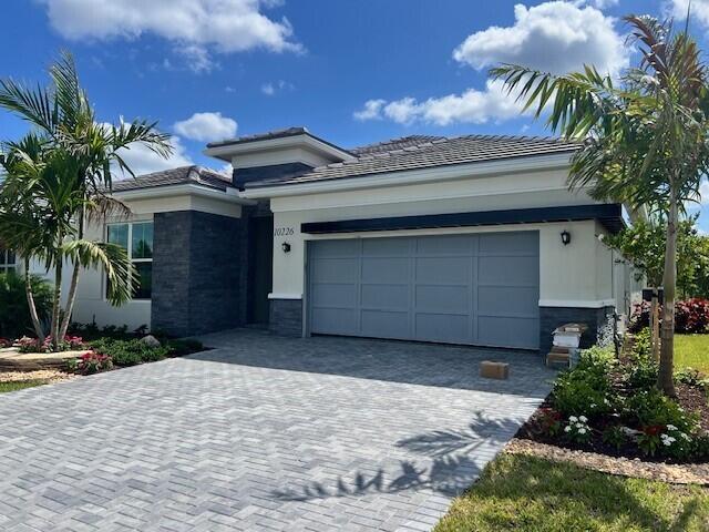 Palm Beach Gardens photo 3