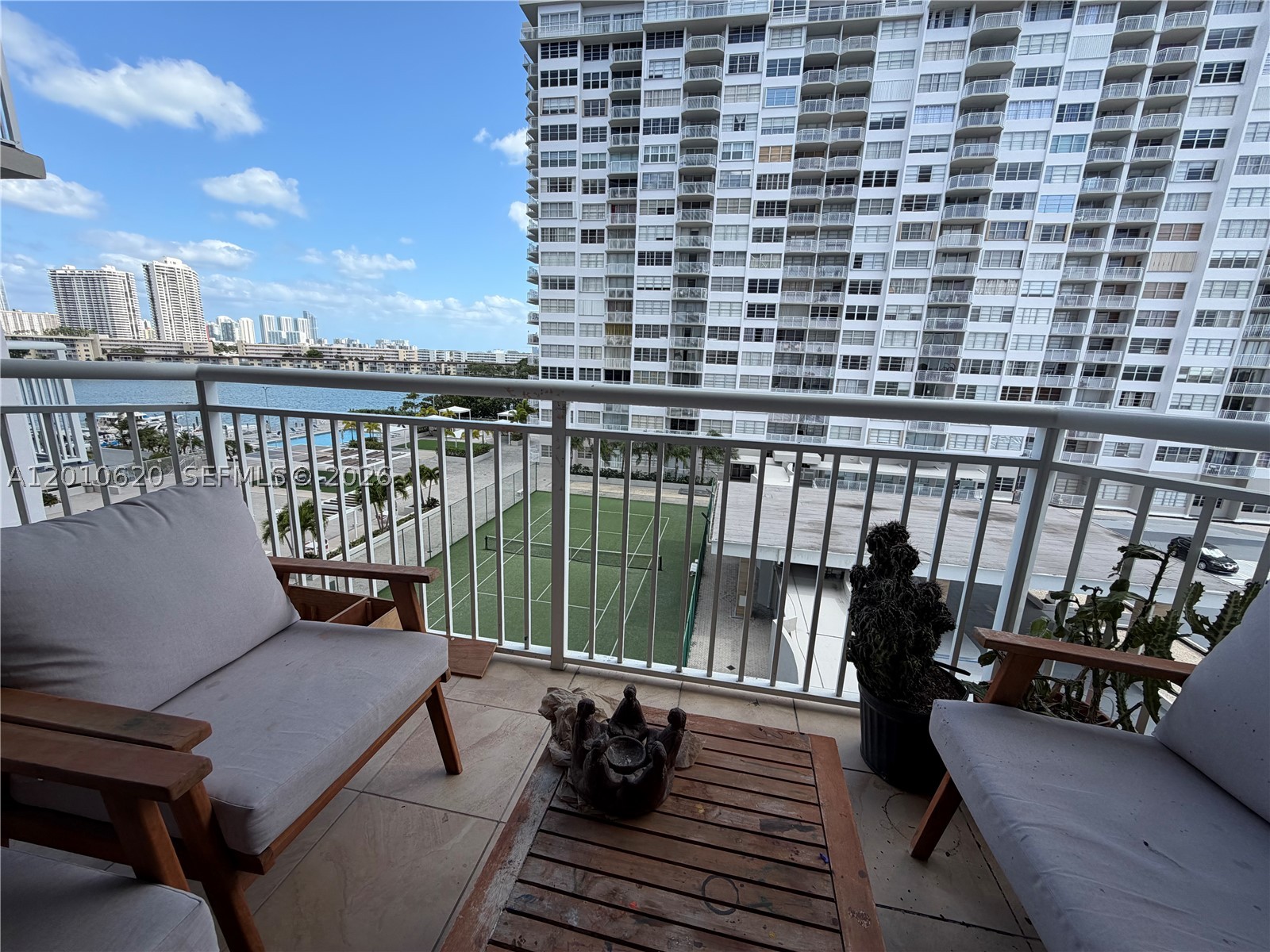 Aventura photo 5