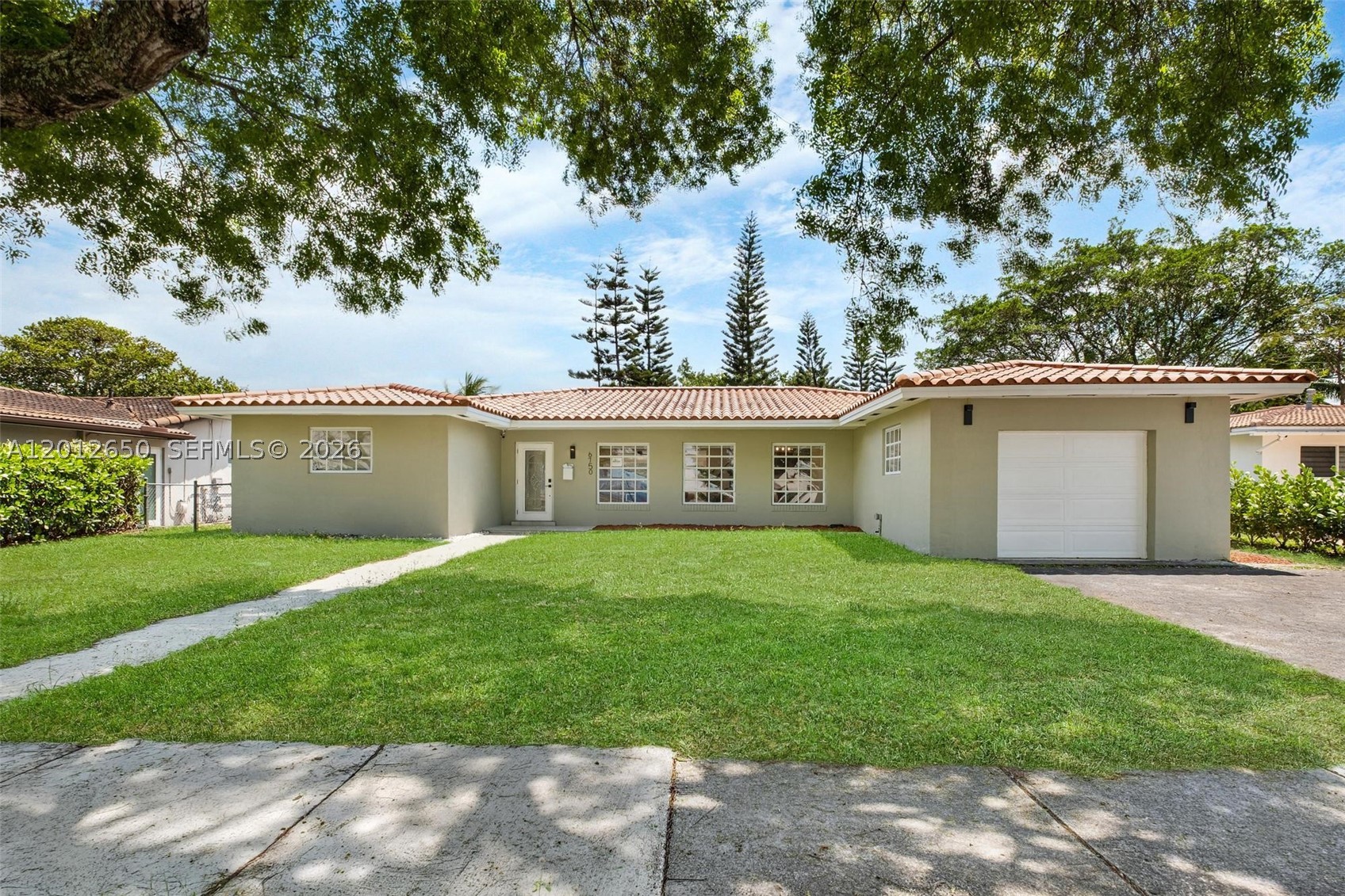 Miami Lakes photo 1