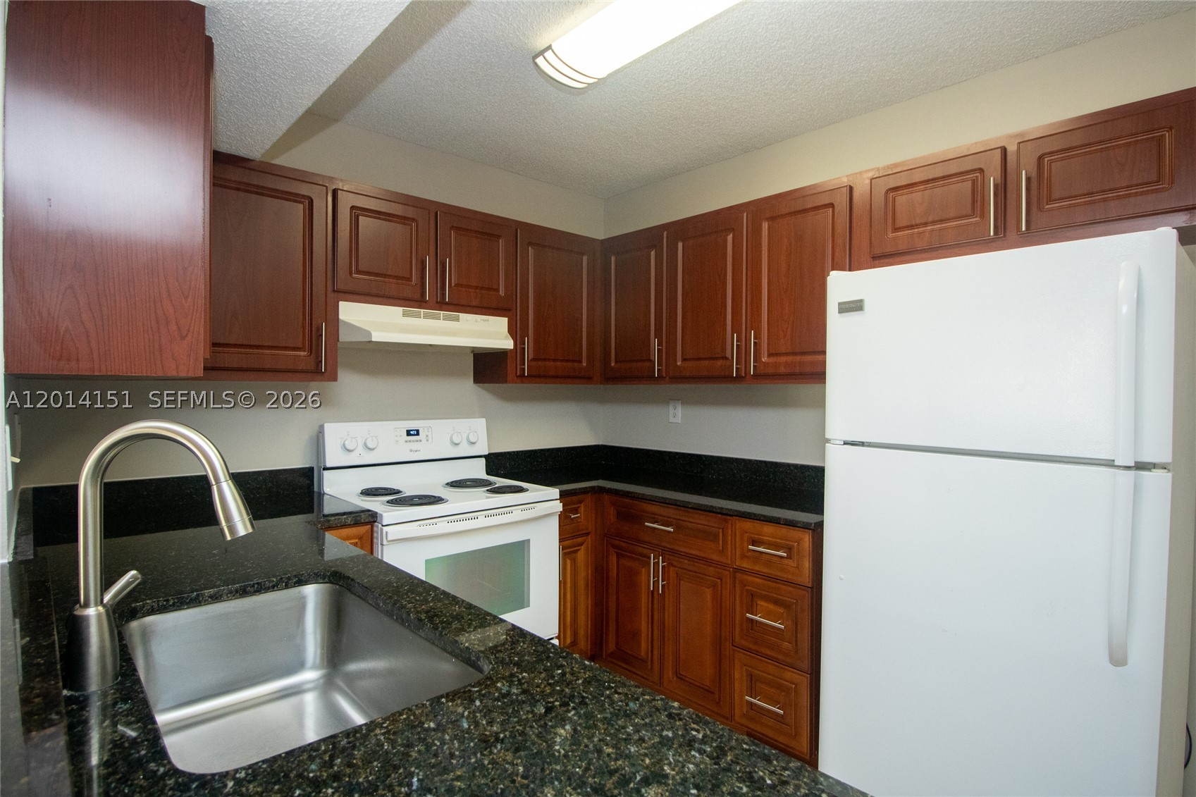 Pembroke Pines photo 2