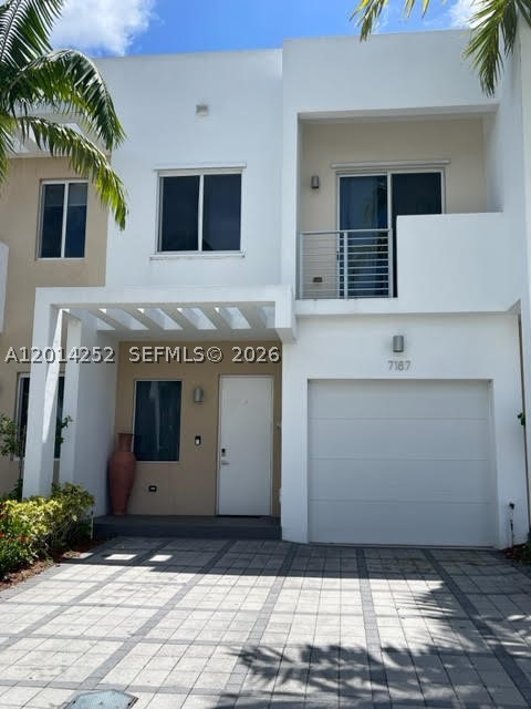 Miami photo 1