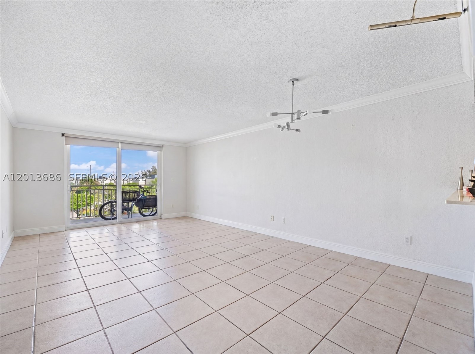 Hialeah photo 4