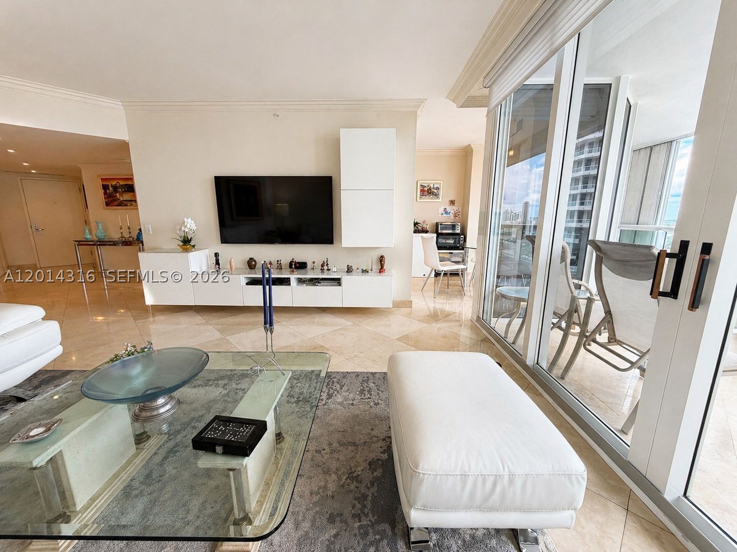 Aventura photo 4