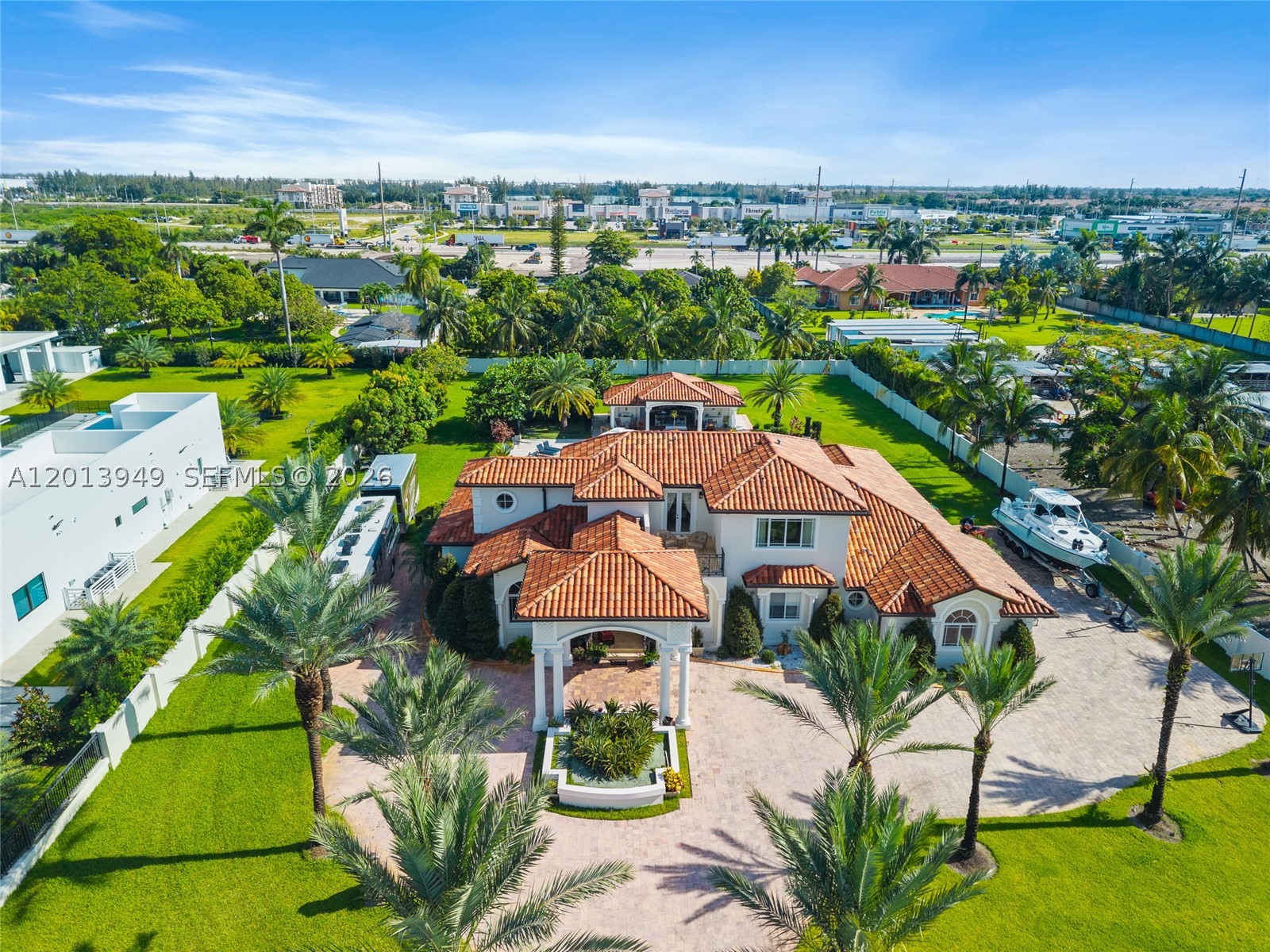 Hialeah Gardens photo 1