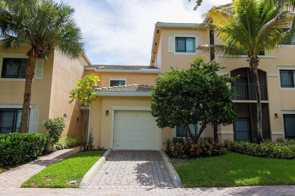 Palm Beach Gardens photo 3