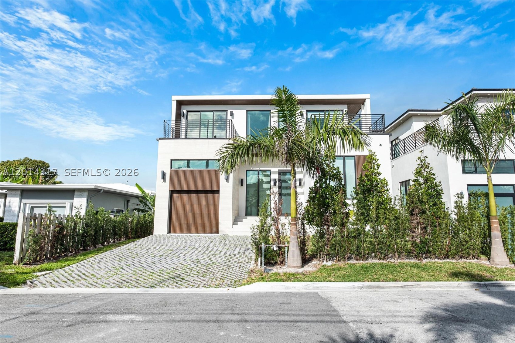 Surfside photo 3