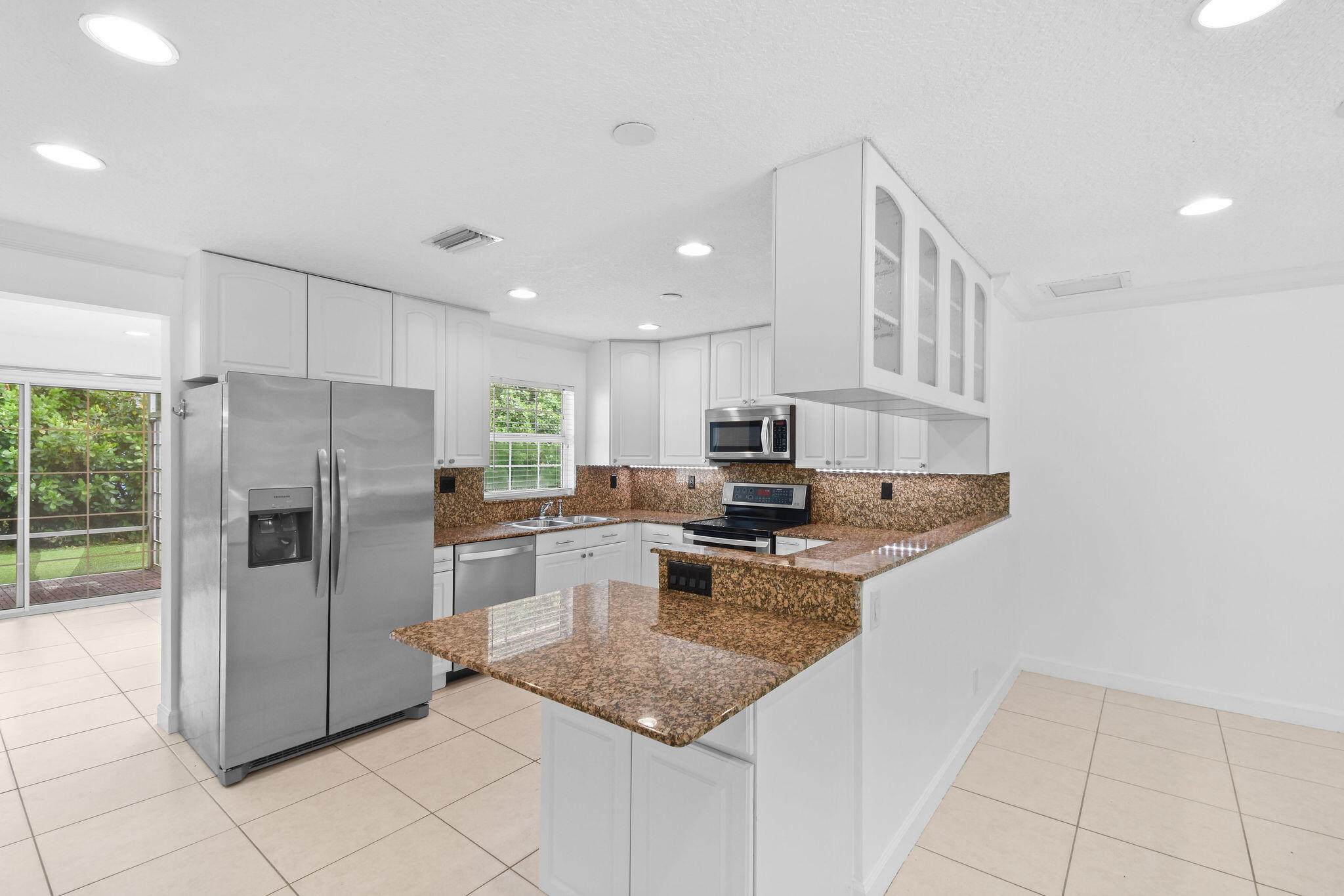 MLS listing photo 3