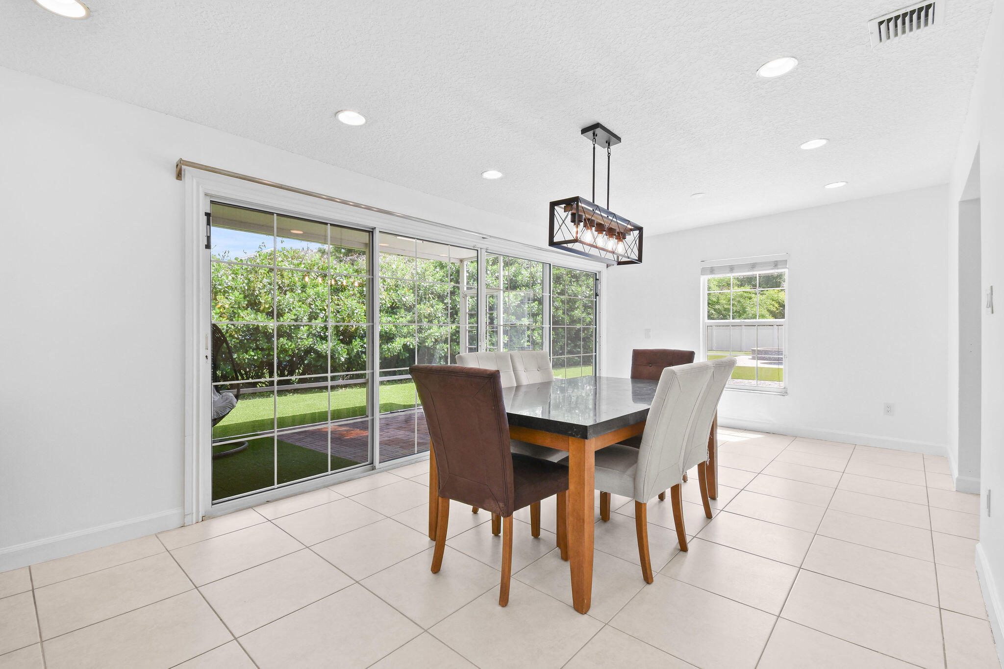 MLS listing photo 5