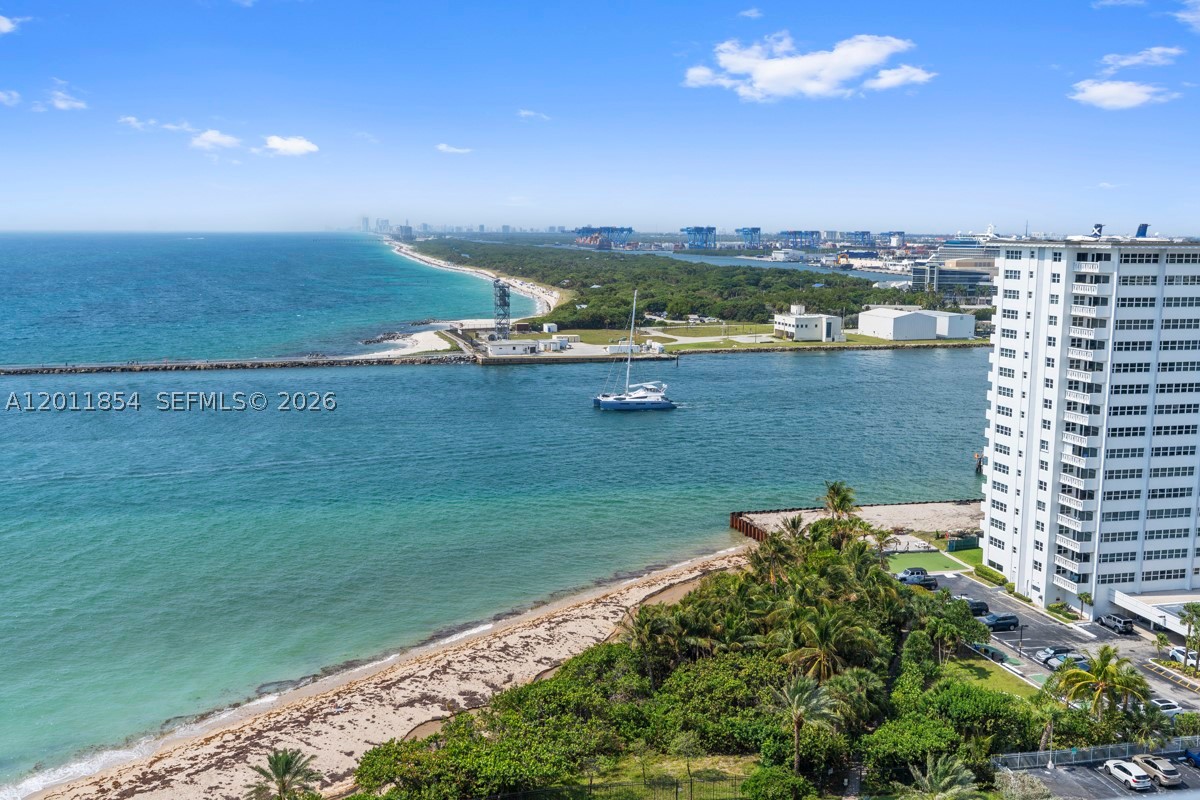 Fort Lauderdale photo 1