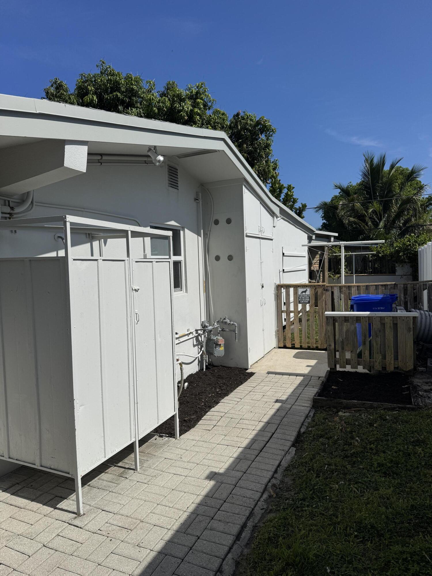 Pompano Beach photo 4