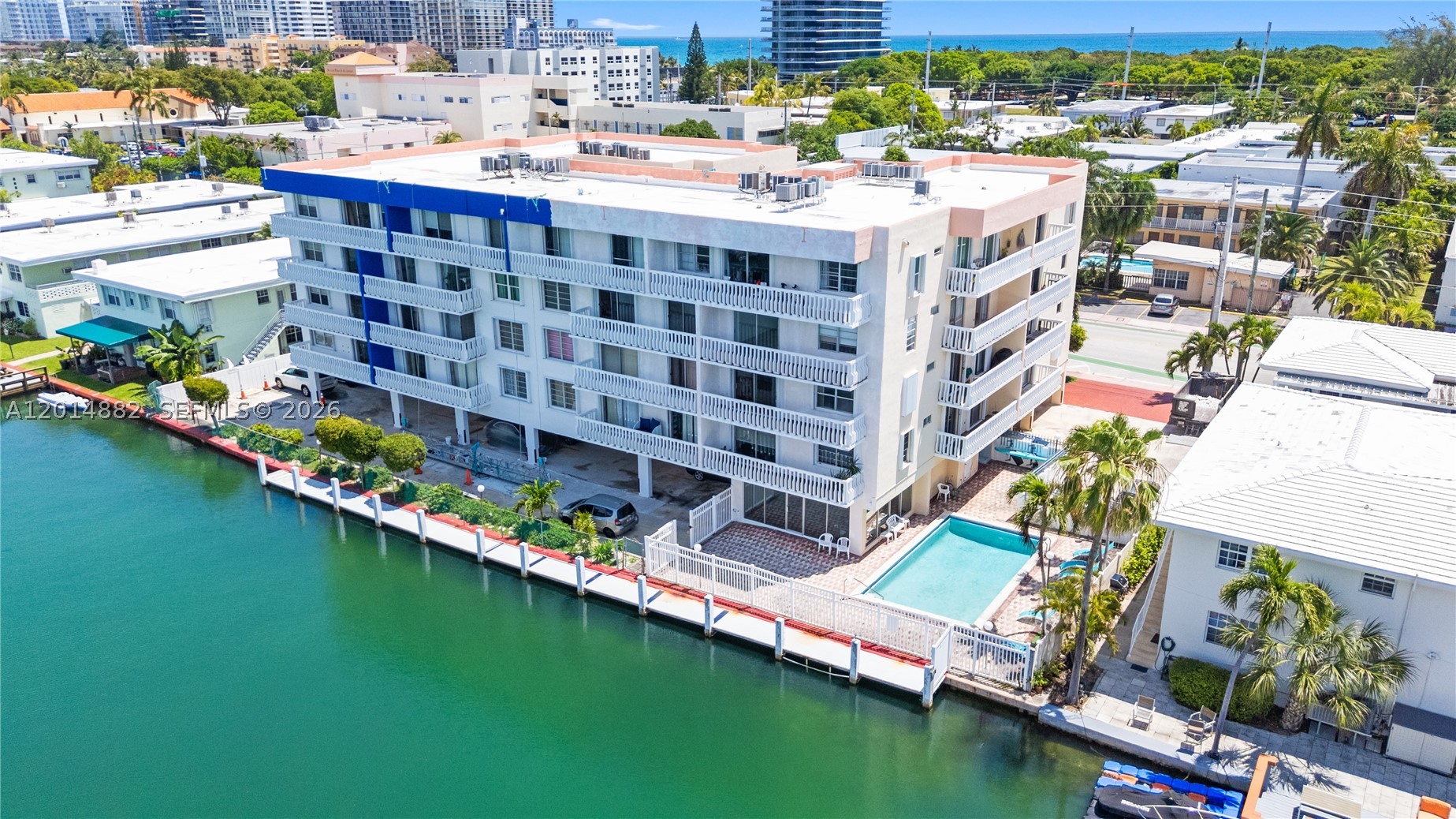 Miami Beach photo 1