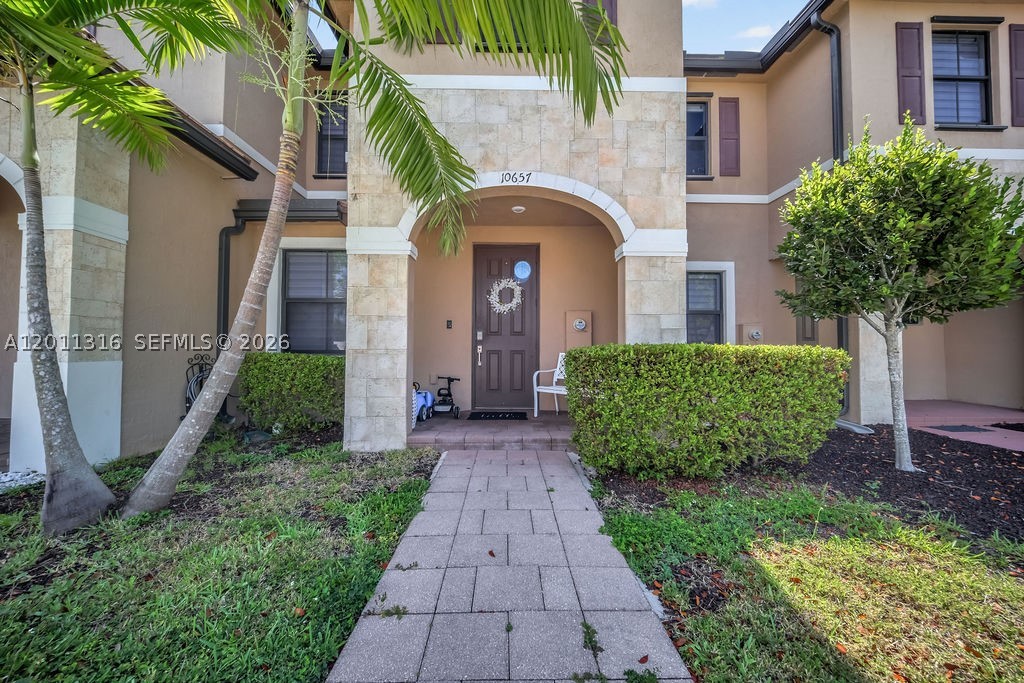 Miami Lakes photo 2