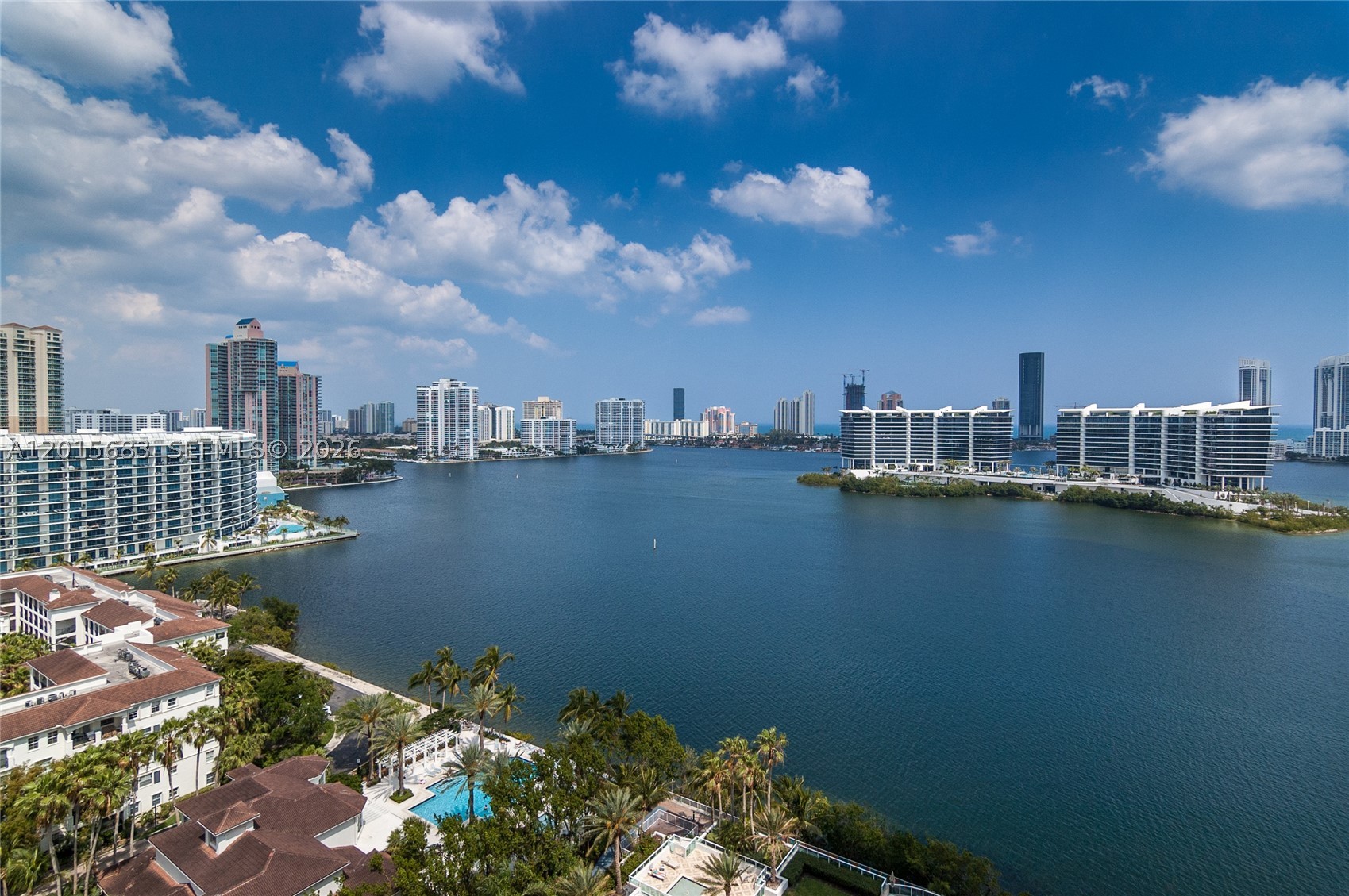 Aventura photo 1