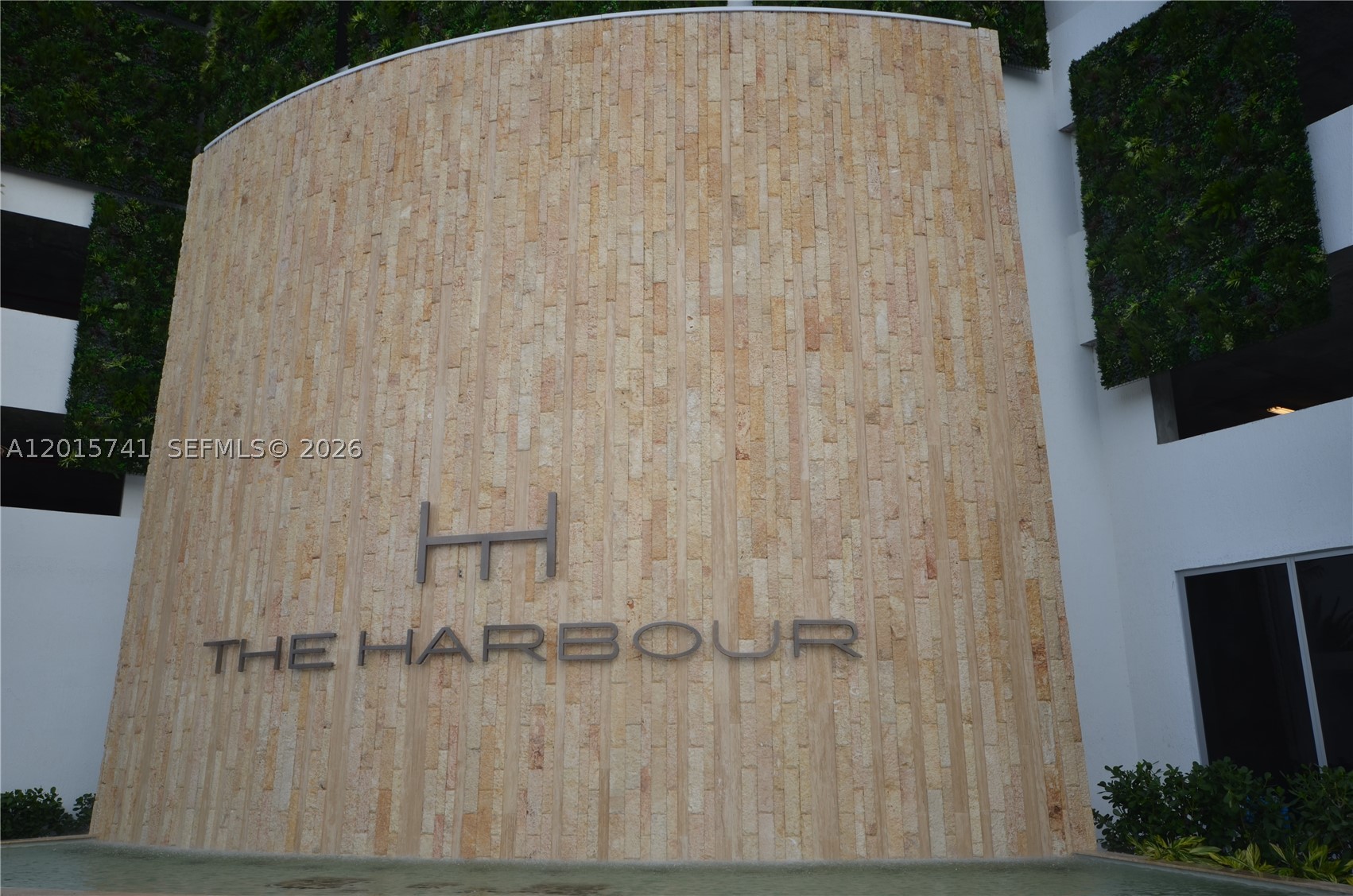 North Miami Beach photo 3