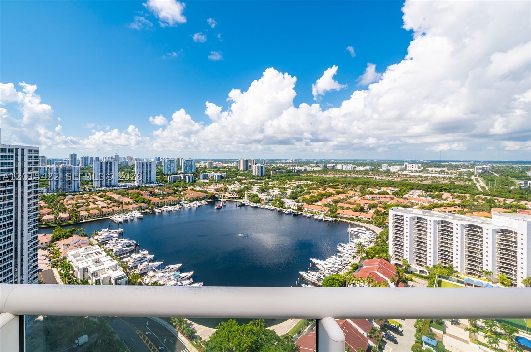 Aventura photo 3