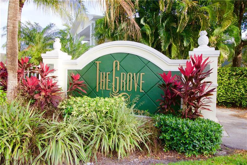 Wilton Manors photo 2