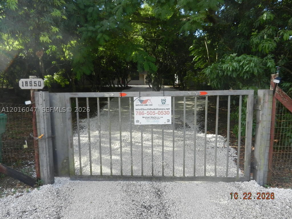 Homestead photo 2