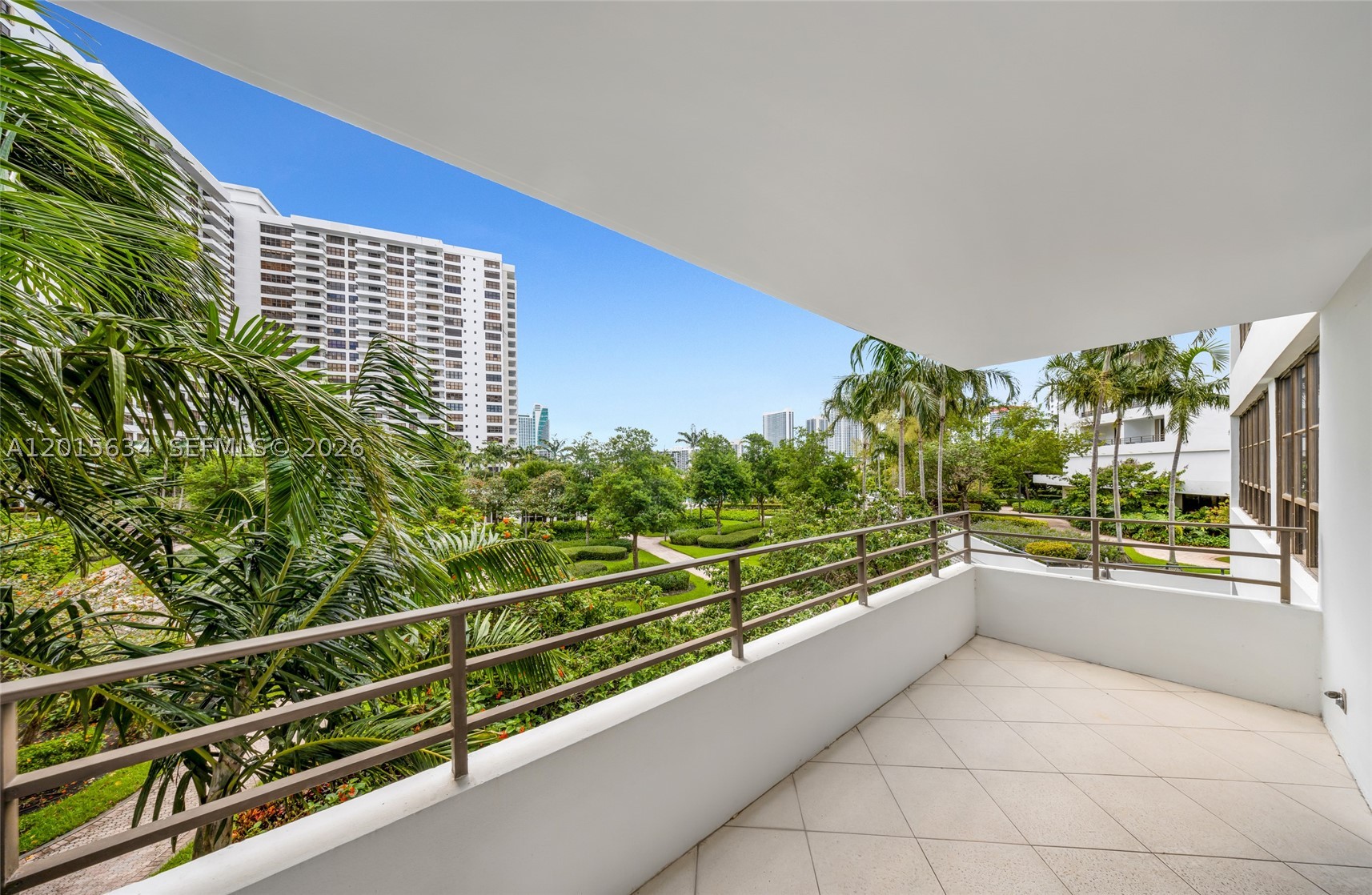 Hallandale Beach photo 5