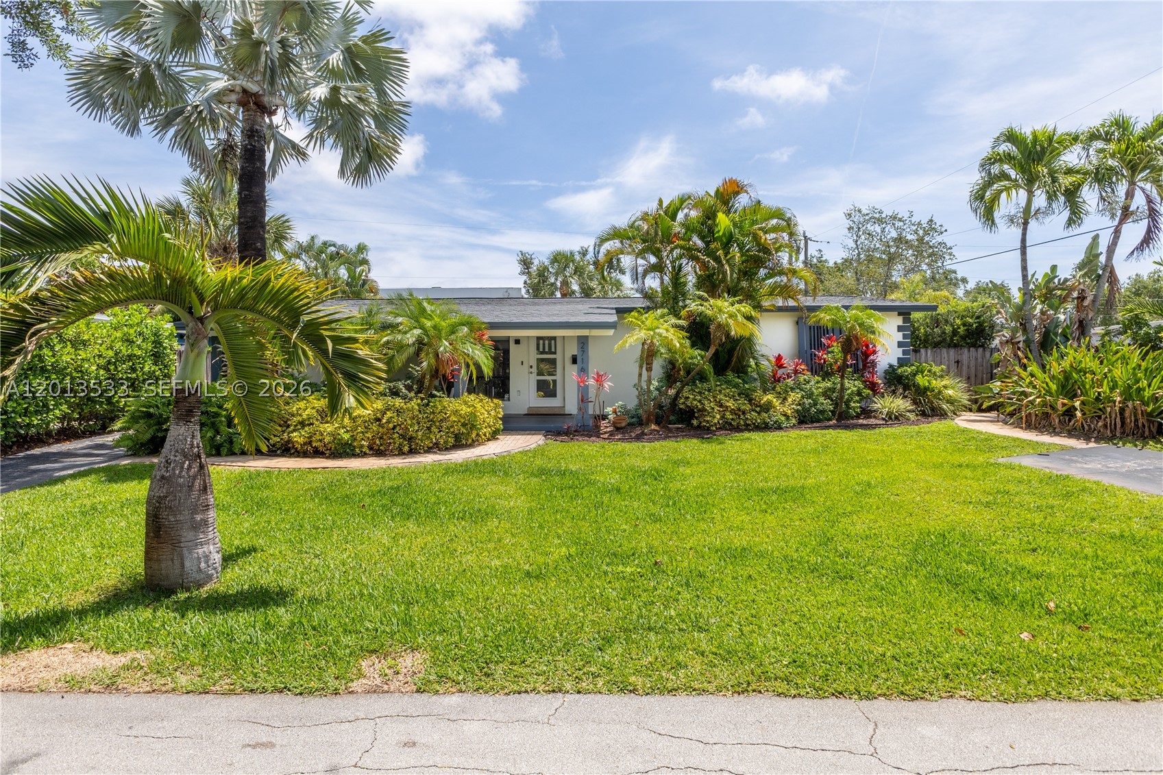 Wilton Manors photo 5
