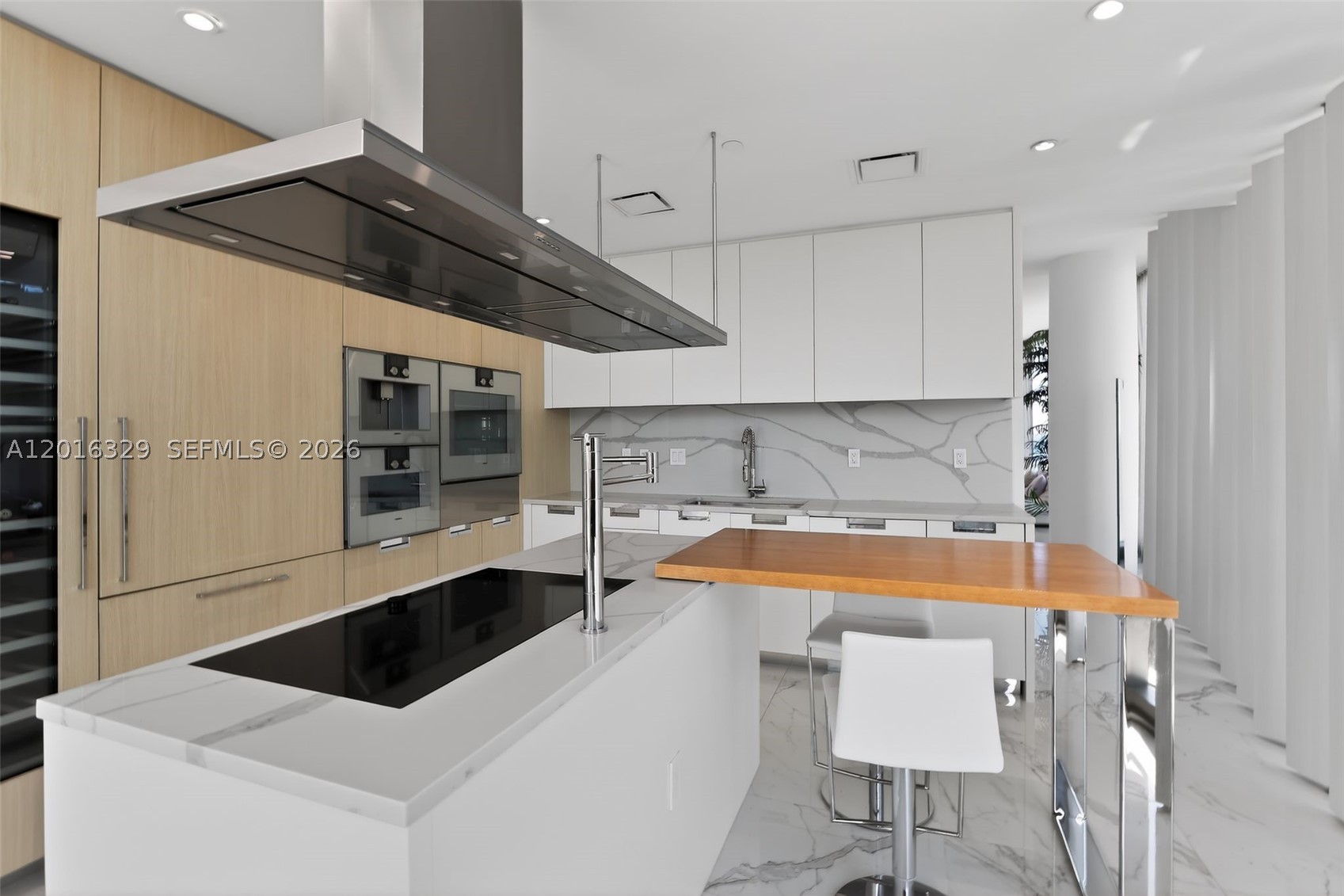 Sunny Isles Beach photo 2