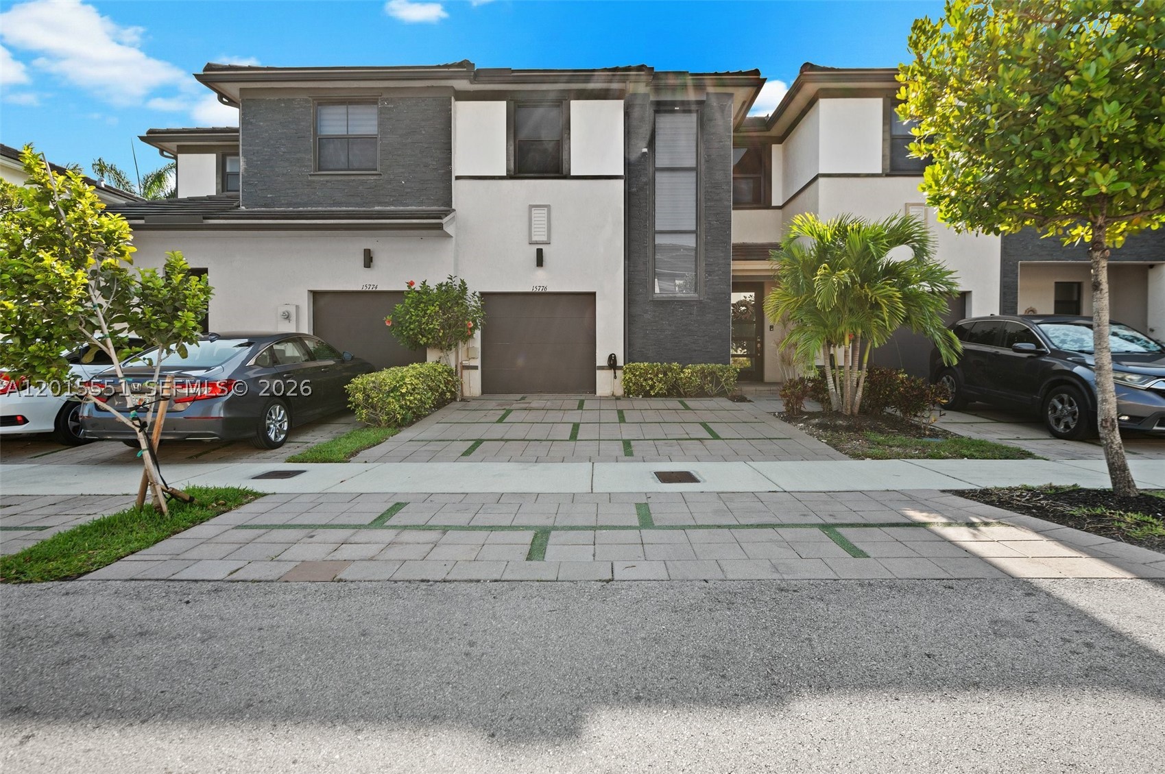 Miami Lakes photo 2