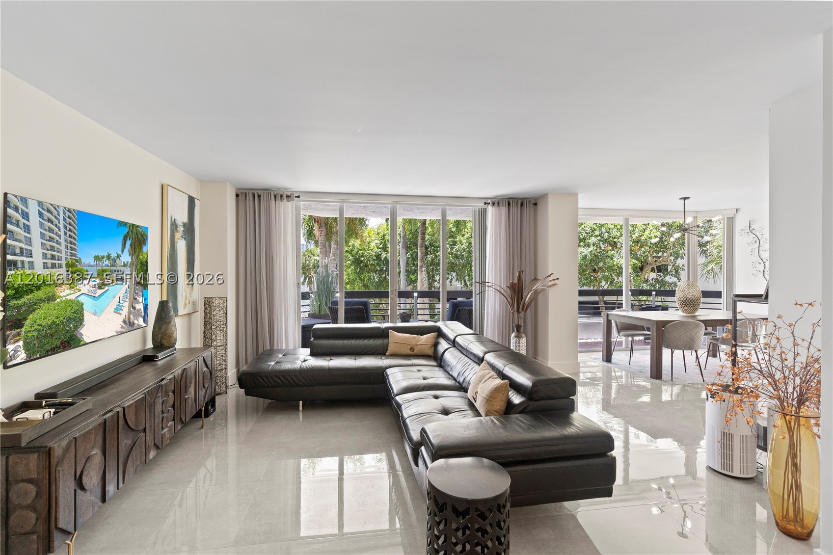 Aventura photo 3