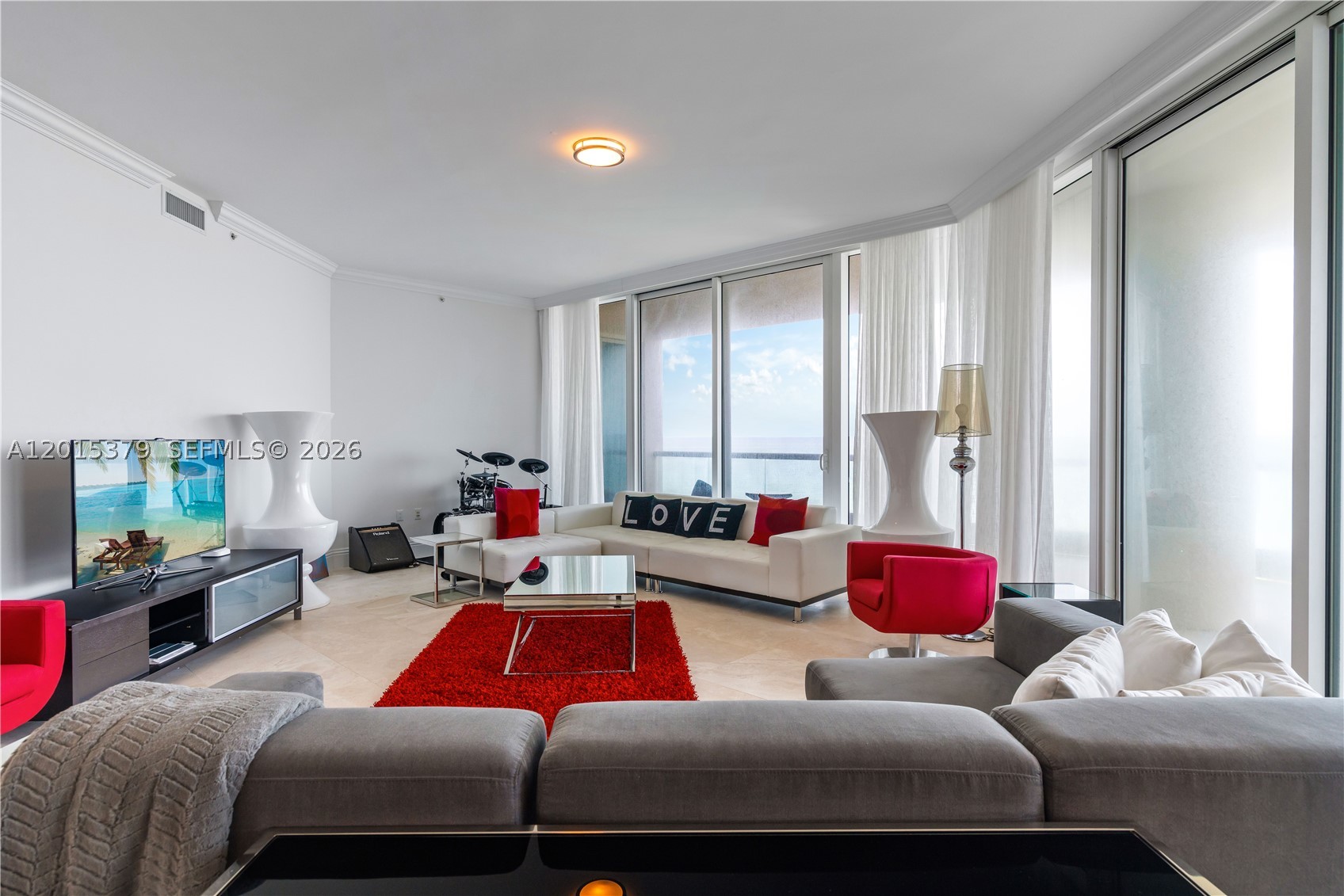 Sunny Isles Beach photo 1