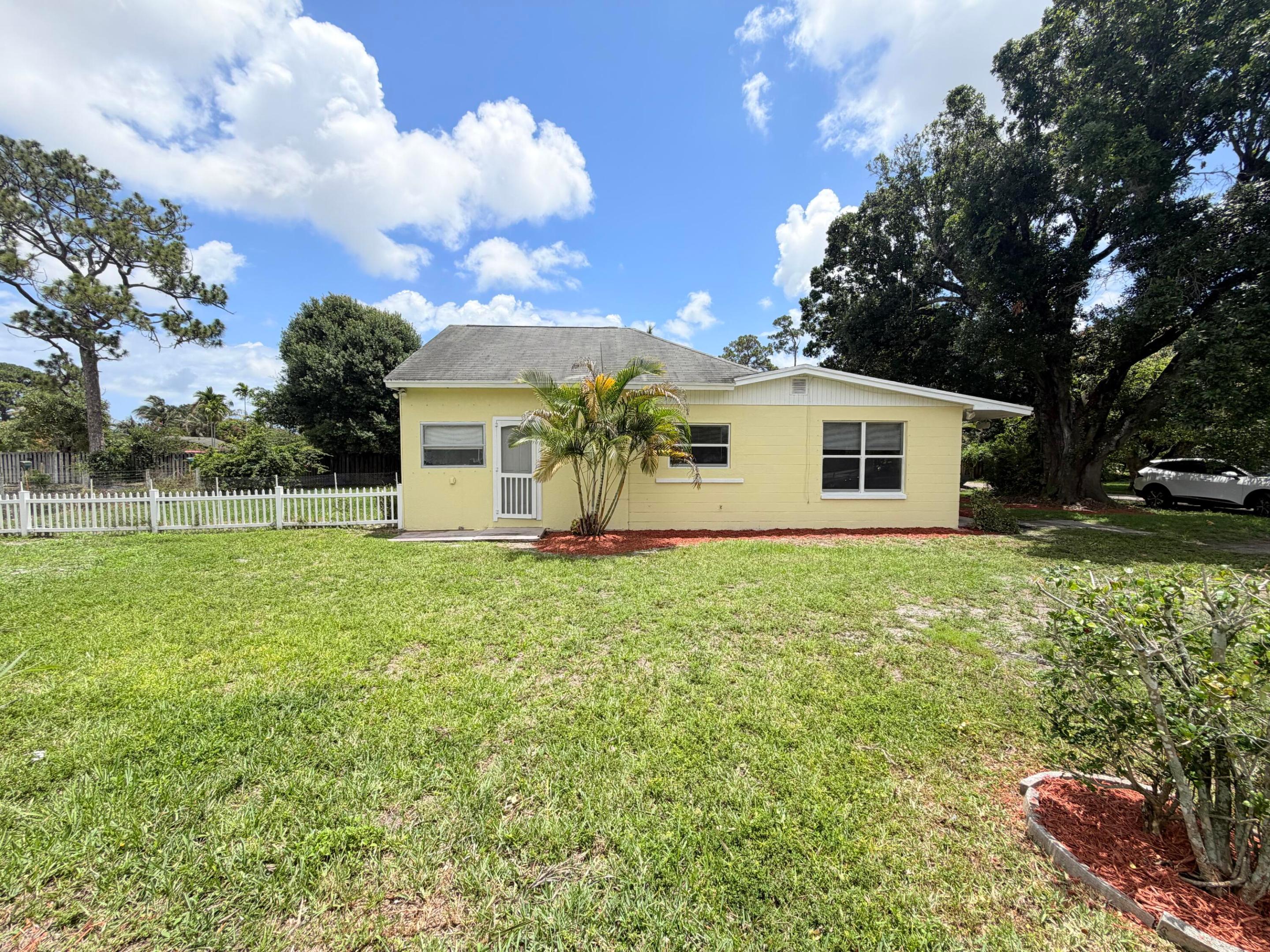 Palm Beach Gardens photo 5