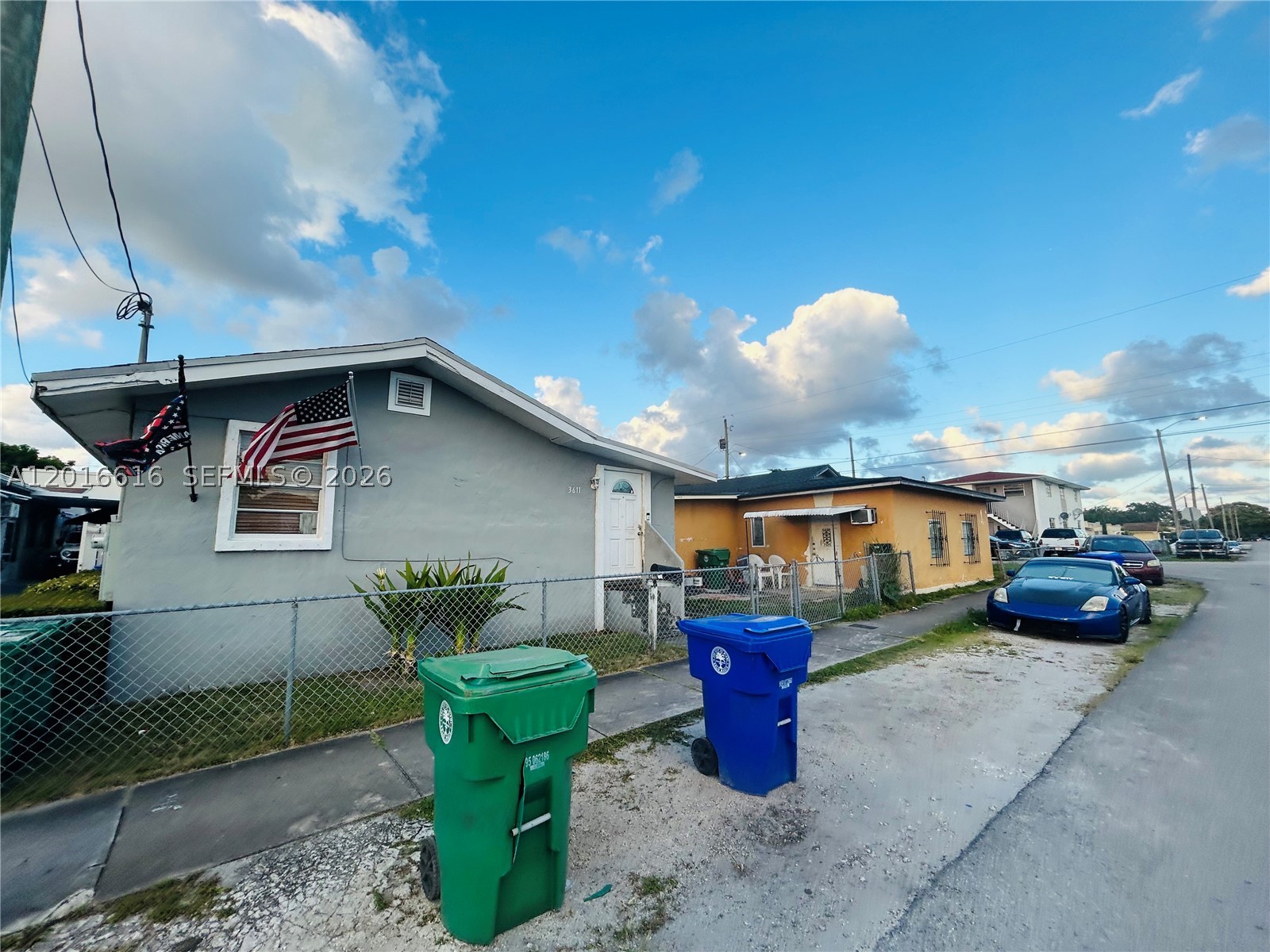 Miami photo 1