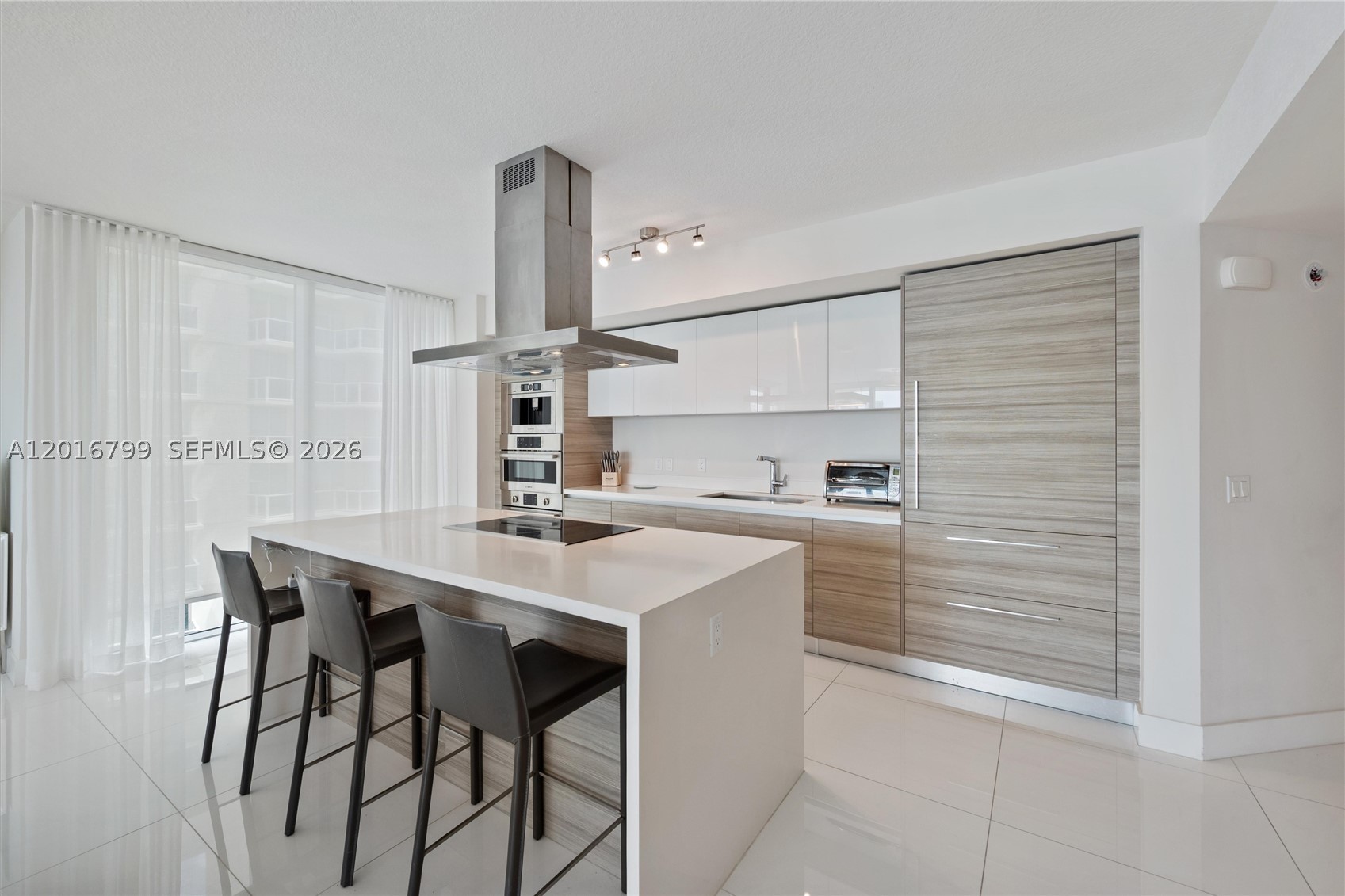 Sunny Isles Beach photo 5