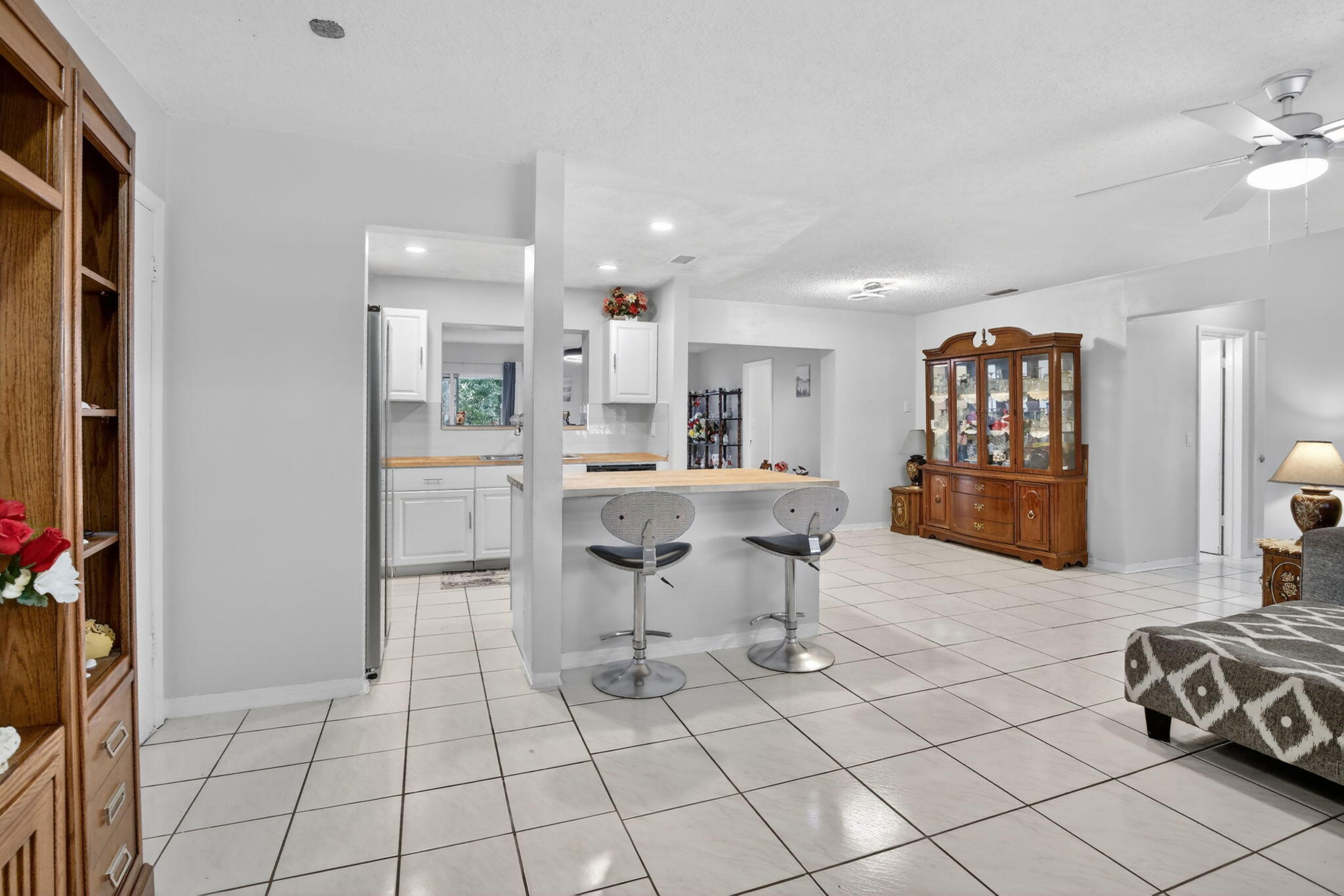 Pembroke Pines photo 2