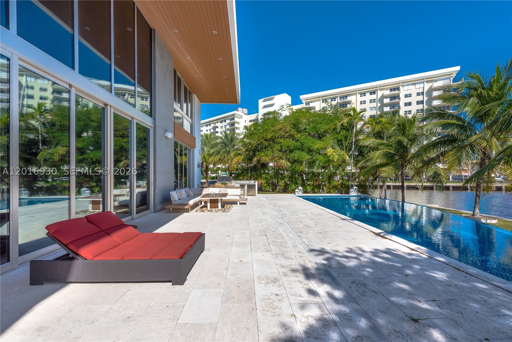 Hallandale Beach photo 5