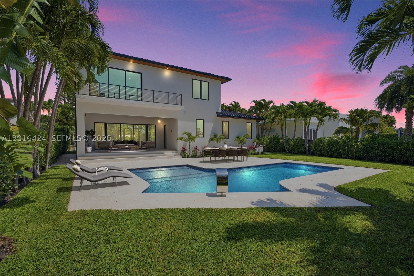 North Miami photo 3