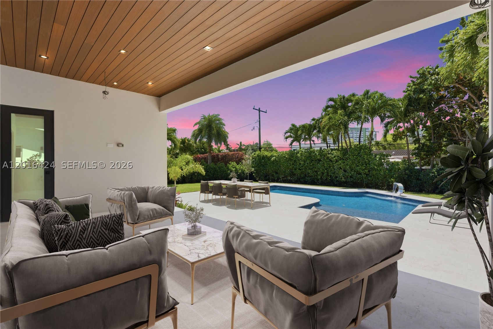 North Miami photo 4