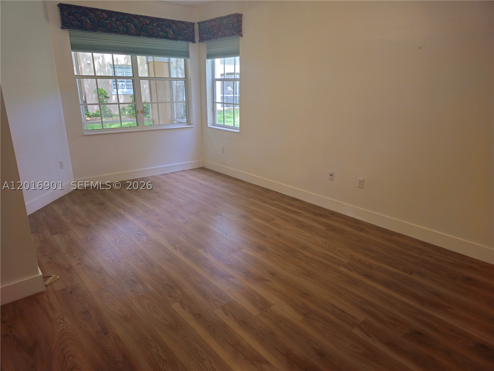 Miami Lakes photo 4